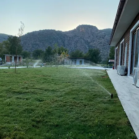 Bungasera Tatıl Köyü Apartahotel Karadonlar