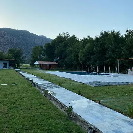 Bungasera Tatil Koeyue * Karadonlar